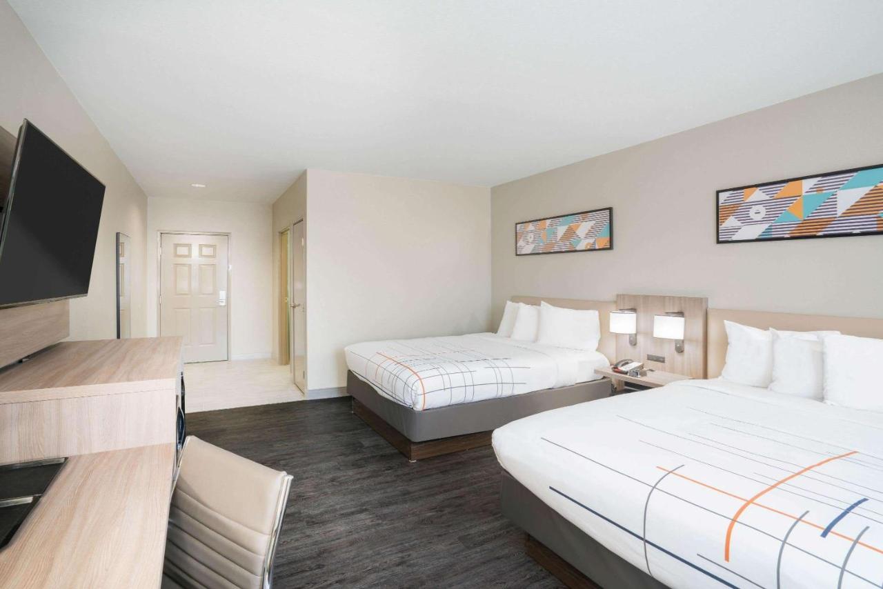 La Quinta By Wyndham Montgomery Zewnętrze zdjęcie